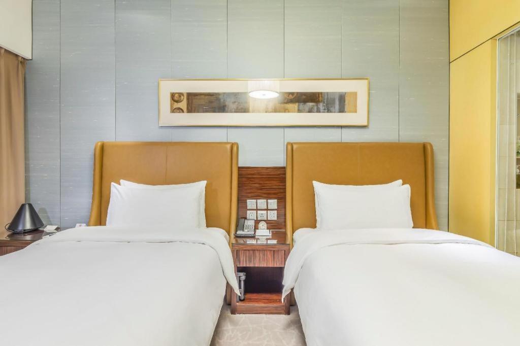 Shijiazhuang International Building Hotel Екстериор снимка