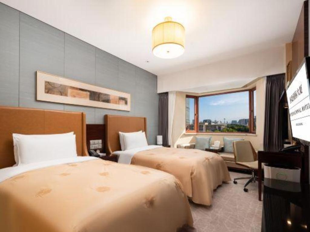 Shijiazhuang International Building Hotel Екстериор снимка