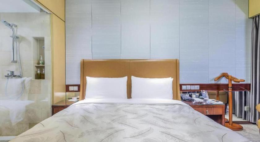 Shijiazhuang International Building Hotel Екстериор снимка